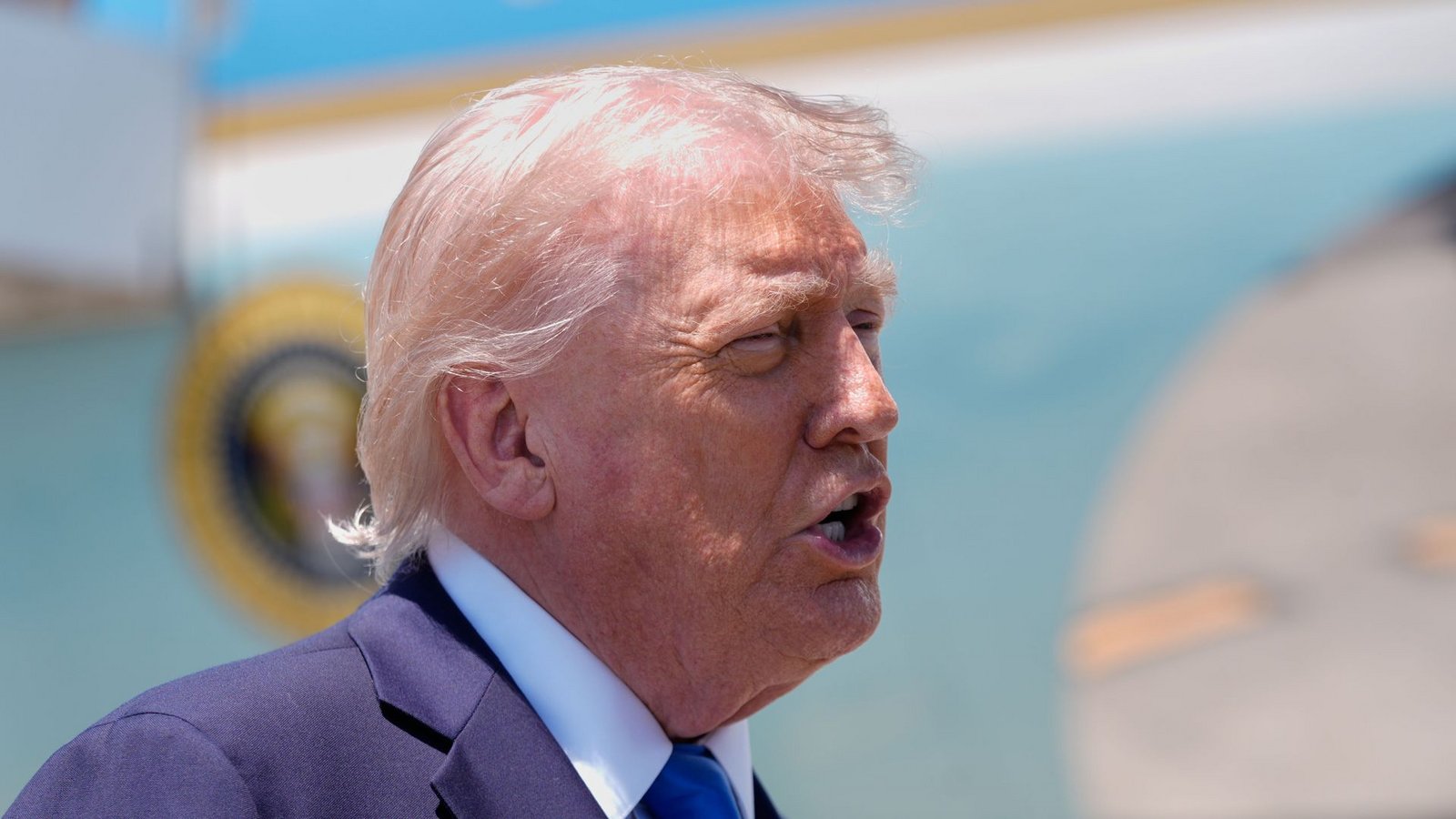 US-Präsident Donald Trump. Viele Deutsche lehnen den Angriff auf den Iran ab (Symbolfoto).Foto: Manuel Balce Ceneta/AP/dpa/Manuel Balce Ceneta