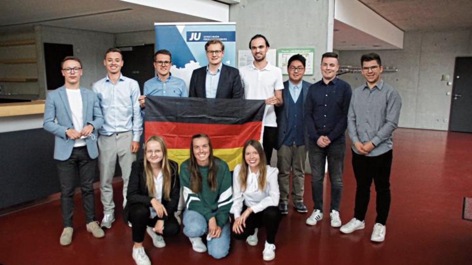 Die Vorstandsriege der Jungen Union im Kreis Ludwigsburg bleibt nach den jüngsten Wahlen weitgehend unverändert. Foto: p Die Vorstandsriege der Jungen Union im Kreis Ludwigsburg bleibt nach den jüngsten Wahlen weitgehend unverändert. Foto: p
