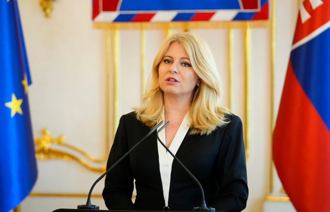 Die noch bis 15. Juni amtierende Präsidentin Zuzana Caputova ruft zur Mäßigung auf.<span class='image-autor'>Foto: Petr David Josek/AP/dpa</span>