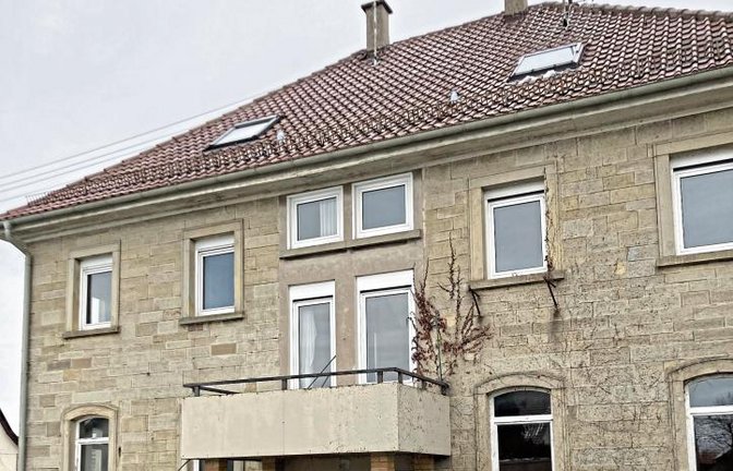 Der in den 70er-Jahren angebaute Balkon soll entfernt werden.  Fotos: Mauer