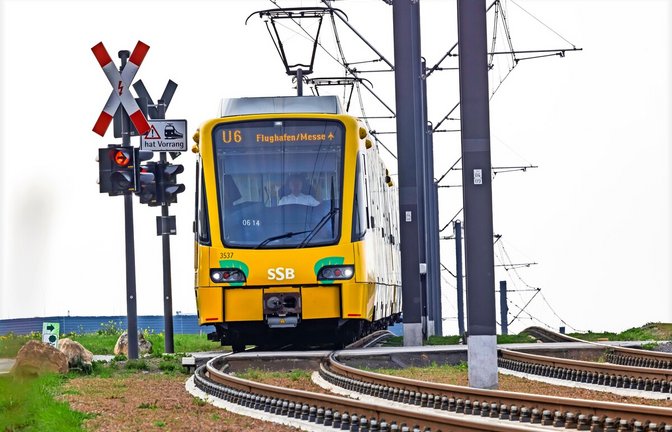 Die U6 fährt zum Stuttgarter Flughafen und zur Messe. Daran gibt es jetzt noch weniger Zweifel.Die U6 fährt zum Stuttgarter Flughafen und zur Messe. Daran gibt es jetzt noch weniger Zweifel.<span class='image-autor'>Foto: Imago//Arnulf Hettrich</span>