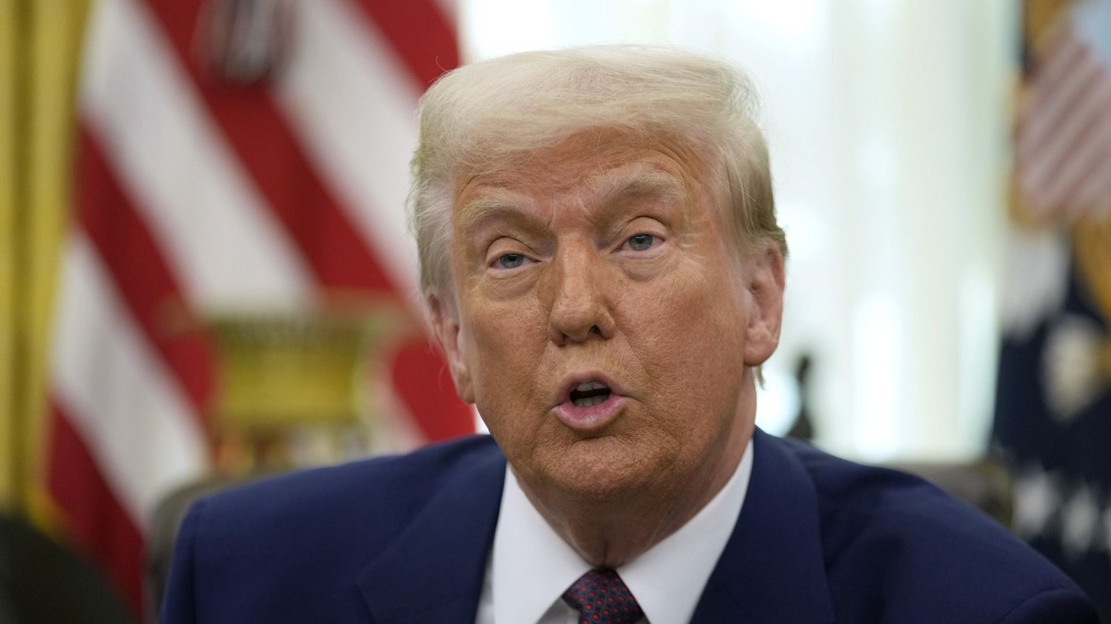 Abgeordnete der Partei von Präsident Donald Trump griffen Fernsehsender massiv wegen angeblich voreingenommener Berichterstattung an. (Archivbild)Foto: dpa/AP/Ben Curtis