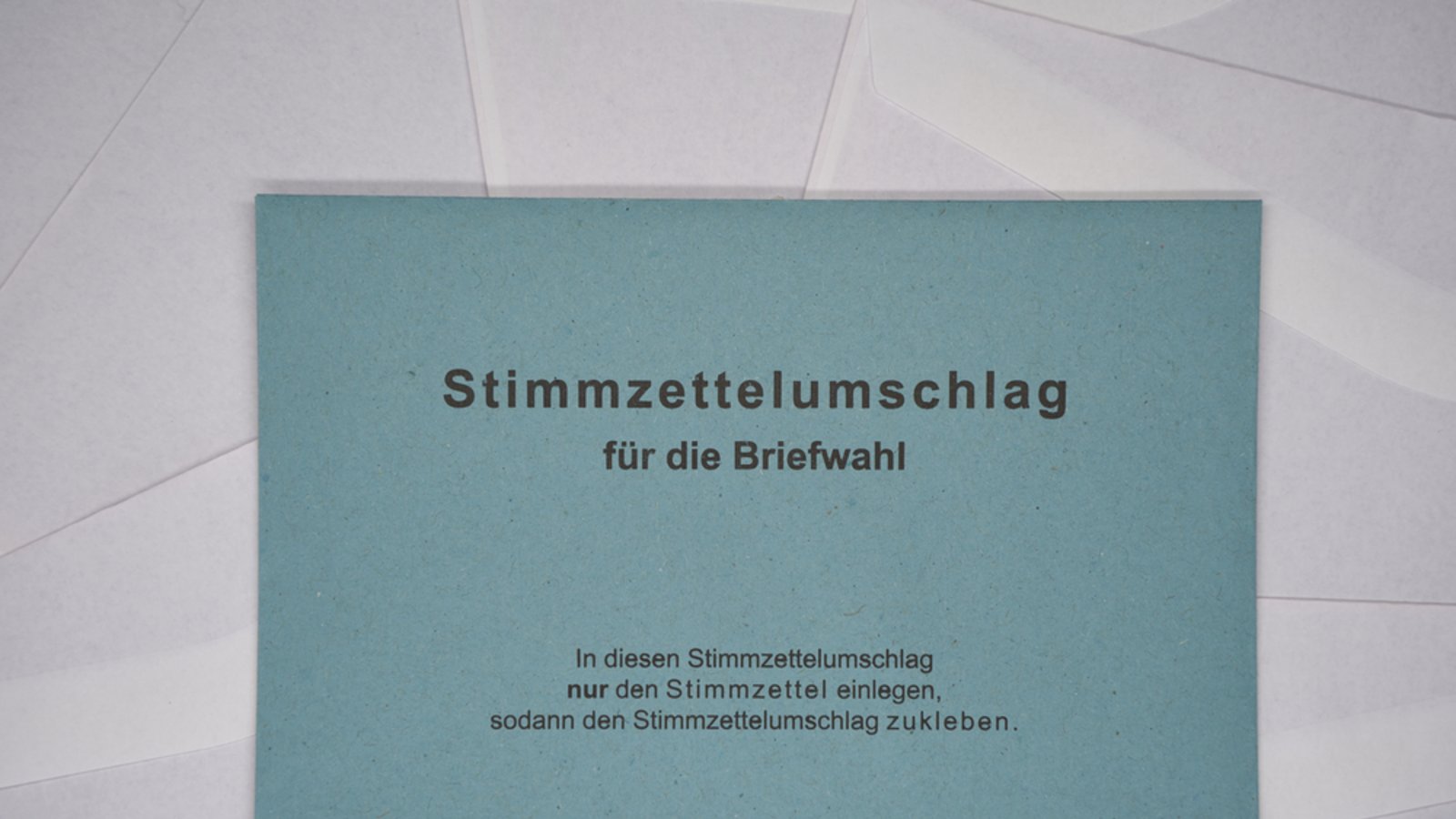Wie funktioniert die Briefwahl zur Europawahl?Foto: Jan von nebenan/Shutterstock Wie funktioniert die Briefwahl zur Europawahl?Foto: Jan von nebenan/Shutterstock