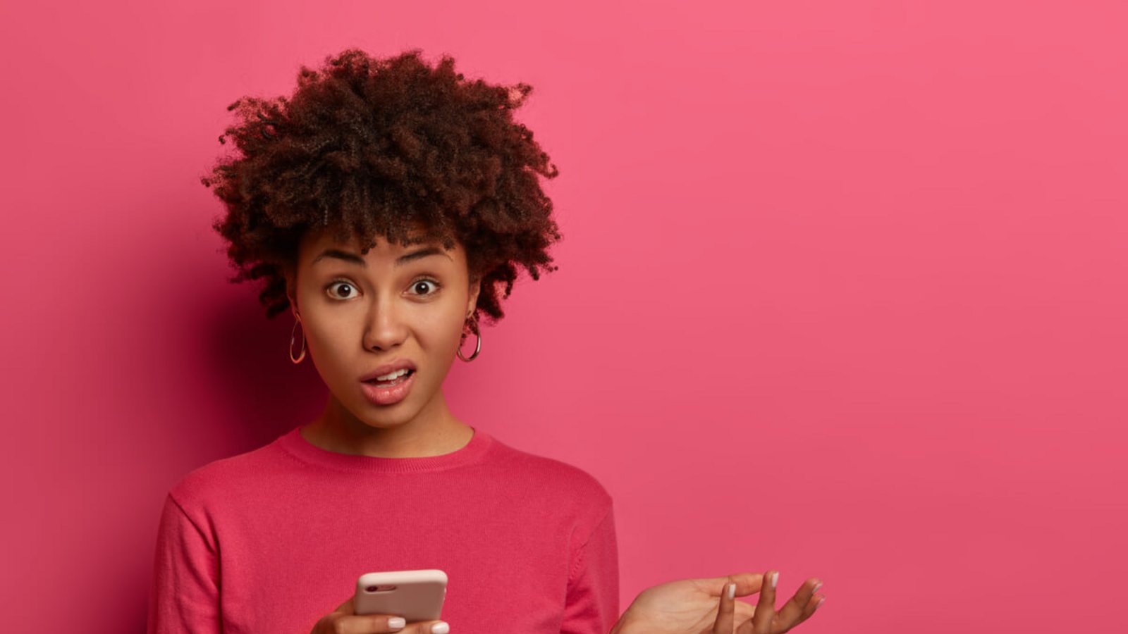 Sie möchten wissen, wer sich hinter einer unbekannten Nummer verbirgt? Wir zeigen Ihnen 5 Tipps und Tricks, die Ihnen helfen, es herauszufinden.Foto: Wayhome Studio / Shutterstock.com Sie möchten wissen, wer sich hinter einer unbekannten Nummer verbirgt? Wir zeigen Ihnen 5 Tipps und Tricks, die Ihnen helfen, es herauszufinden.Foto: Wayhome Studio / Shutterstock.com