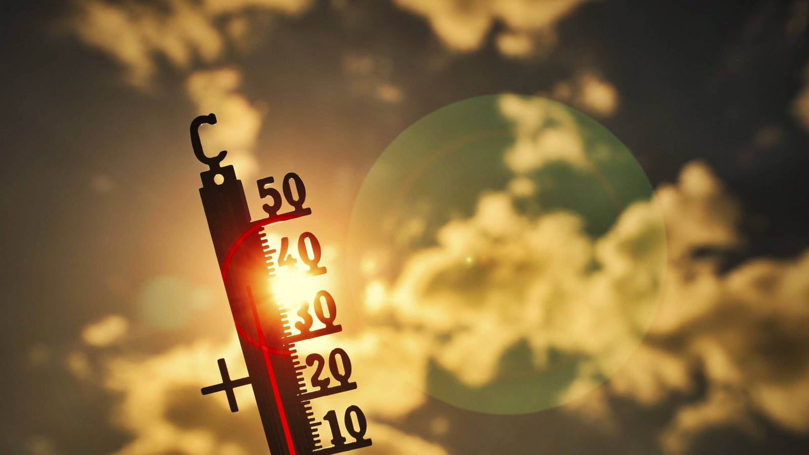 Die Temperaturen halten sich in Finnland seit Wochen hartnäckig im hohen Bereich. (Symbolbild)Foto: IMAGO/imagebroker/IMAGO/imageBROKER/Michael Weber