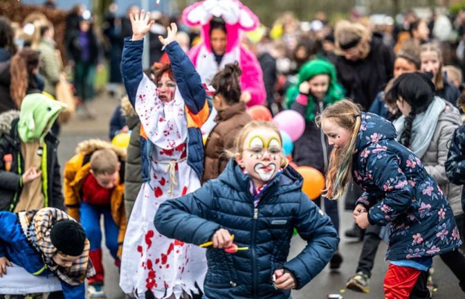 Ob Kinder etwa am Rosenmontag nicht zur Schule müssen, ist in jedem Bundesland unterschiedlich.<span class='image-autor'>Foto: IMAGO/Funke Foto Services</span>