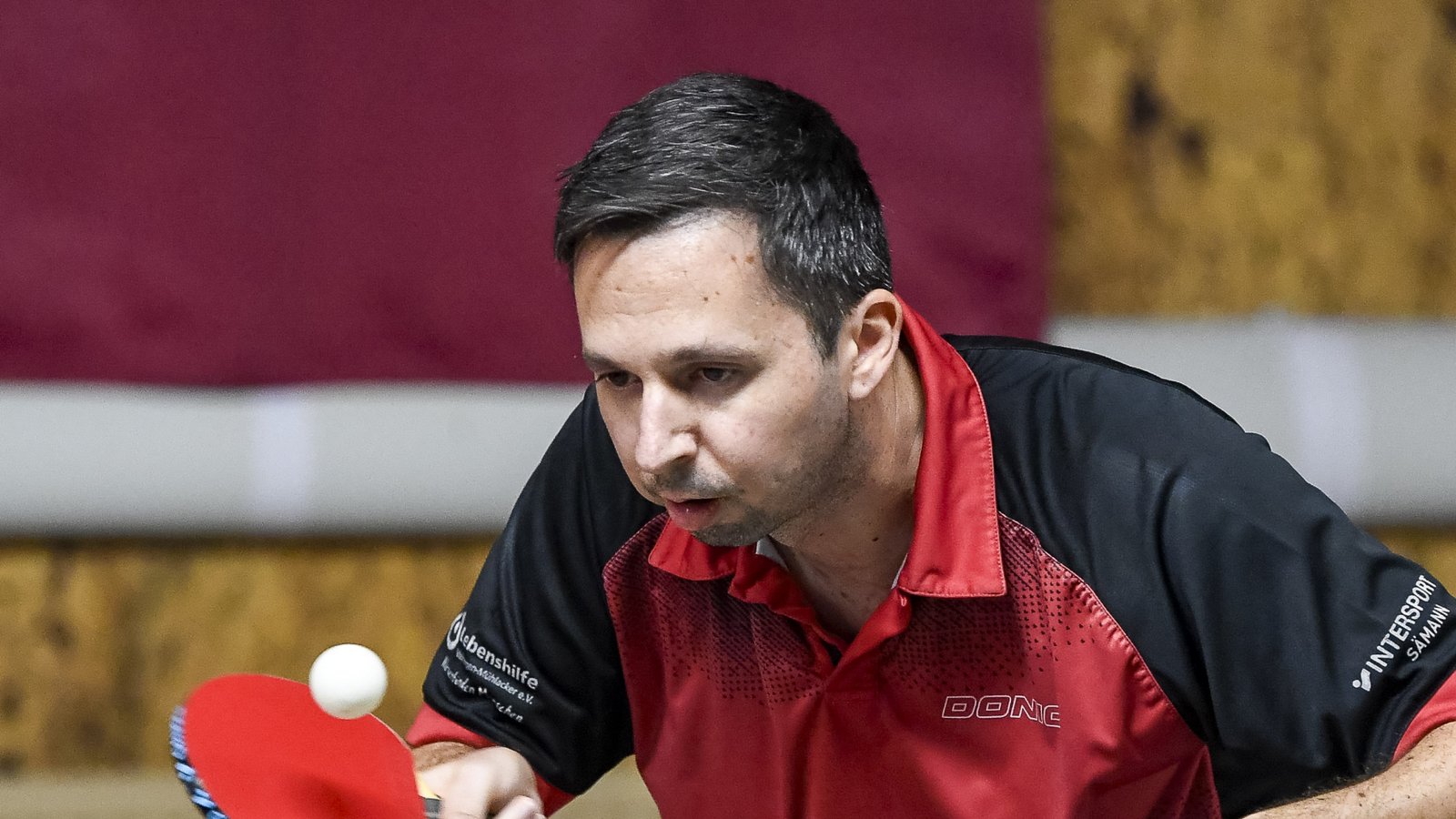 Michael Grimmeisen (Bild) hat an der Seite von Marc Gienger das Abschlussdoppel gegen Kleinglattbach gewonnen und damit ein Remis für Großglattbach/Iptingen gesichert. Foto: Leitner