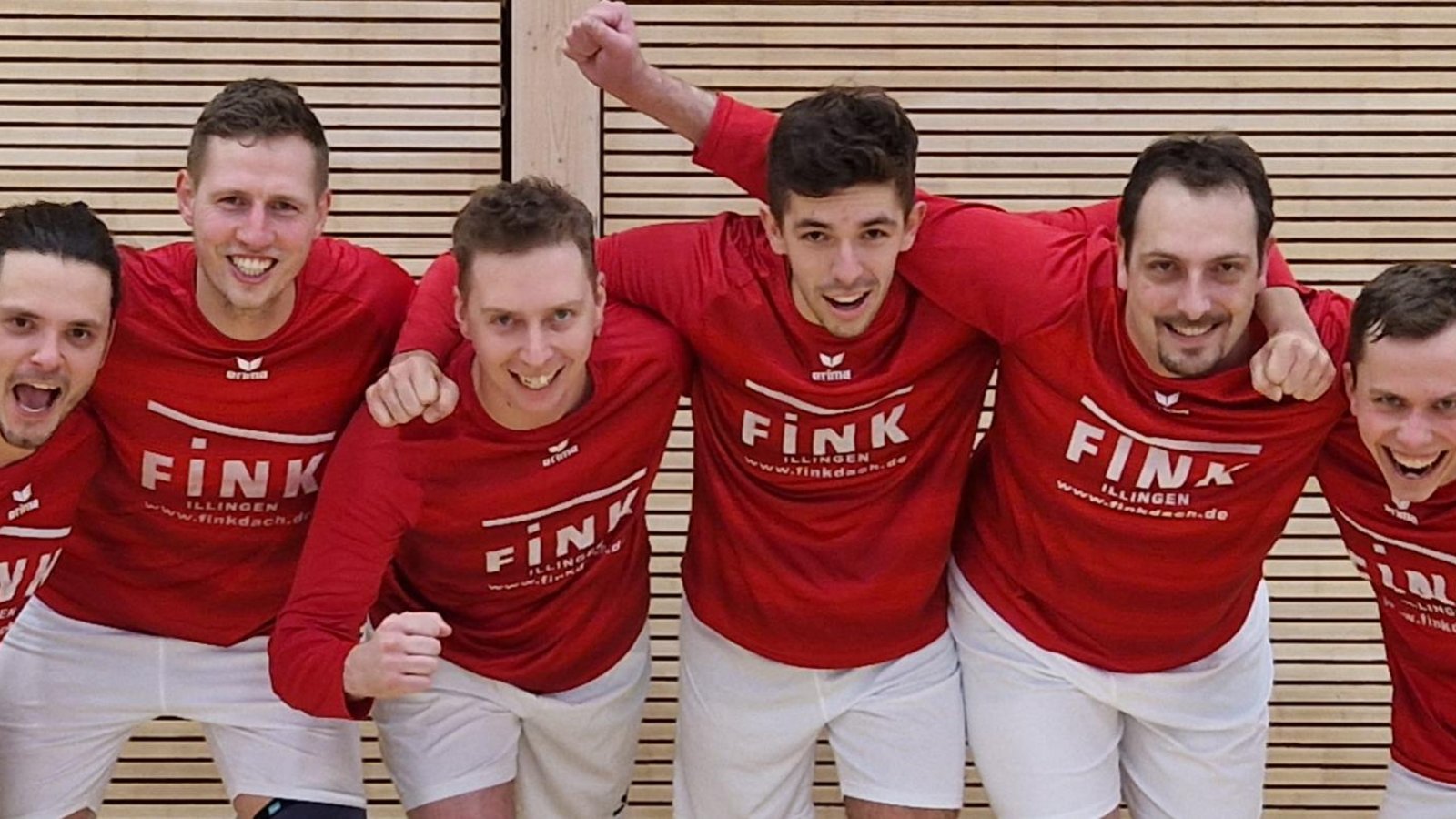 Jubeln als Schwabenliga-Meister (von links): Lars Thormeyer, Jan Bontrup, Carsten Reitschuster, Luca Modense, Marc Krüger und Alexander Perleß.
