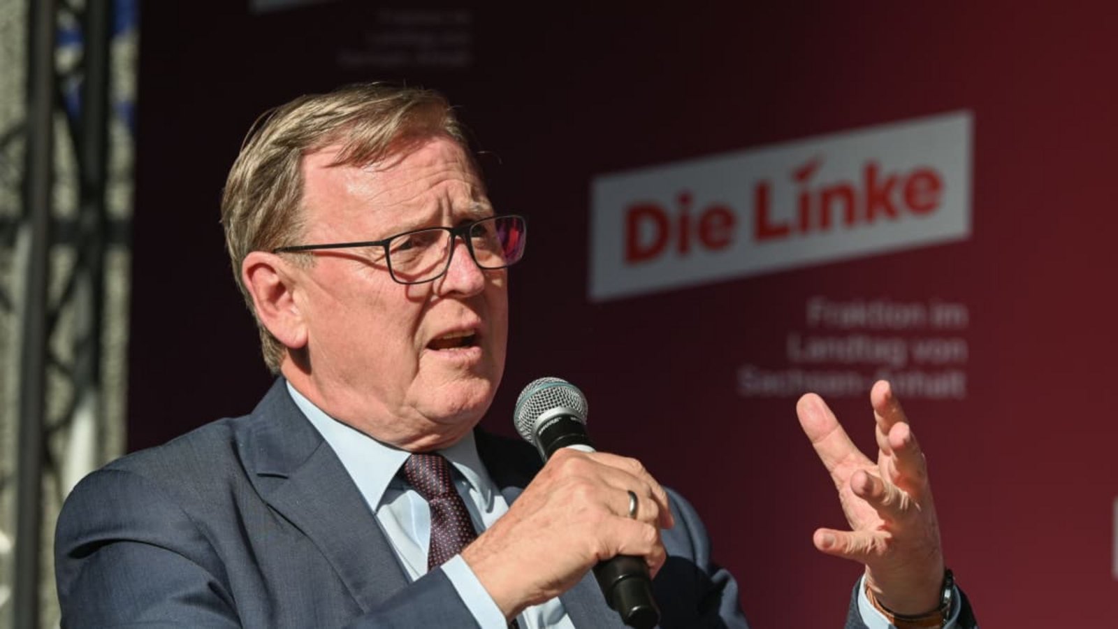 Bundestagsvizepräsident Bodo Ramelow (Linke) hat für eine Kooperation seiner Partei mit der CDU plädiert (Archivfoto).Heiko Rebsch/dpa