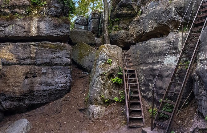 Felsenlabyrinth Langenhennersdorf: Hier kam es am Sonntagabend zu dem Unfall.<span class='image-autor'>Foto: Imago/Depositphotos</span>