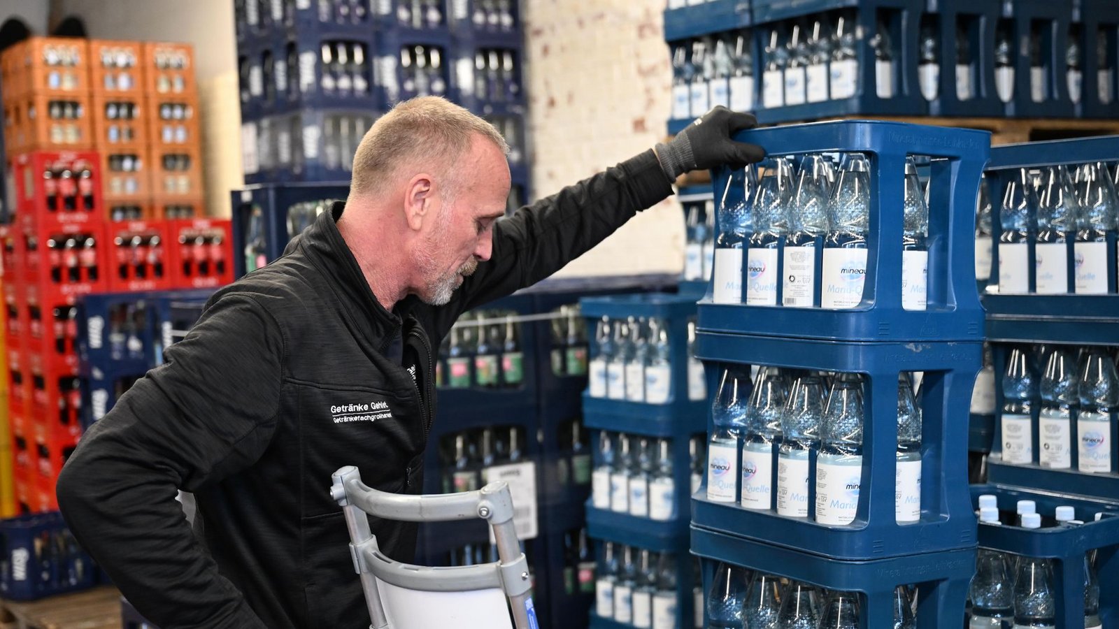 Oliver Intemann hat in seinem Leben schon viele Jobs gemacht.Foto: Shireen Broszies/dpa Oliver Intemann hat in seinem Leben schon viele Jobs gemacht.Foto: Shireen Broszies/dpa