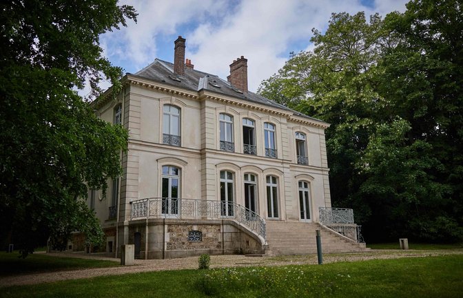 Kann sich sehen lassen: Karl Lagerfelds Luxusvilla bei Paris steht zum Verkauf.<span class='image-autor'>Foto: AFP/KIRAN RIDLEY</span>