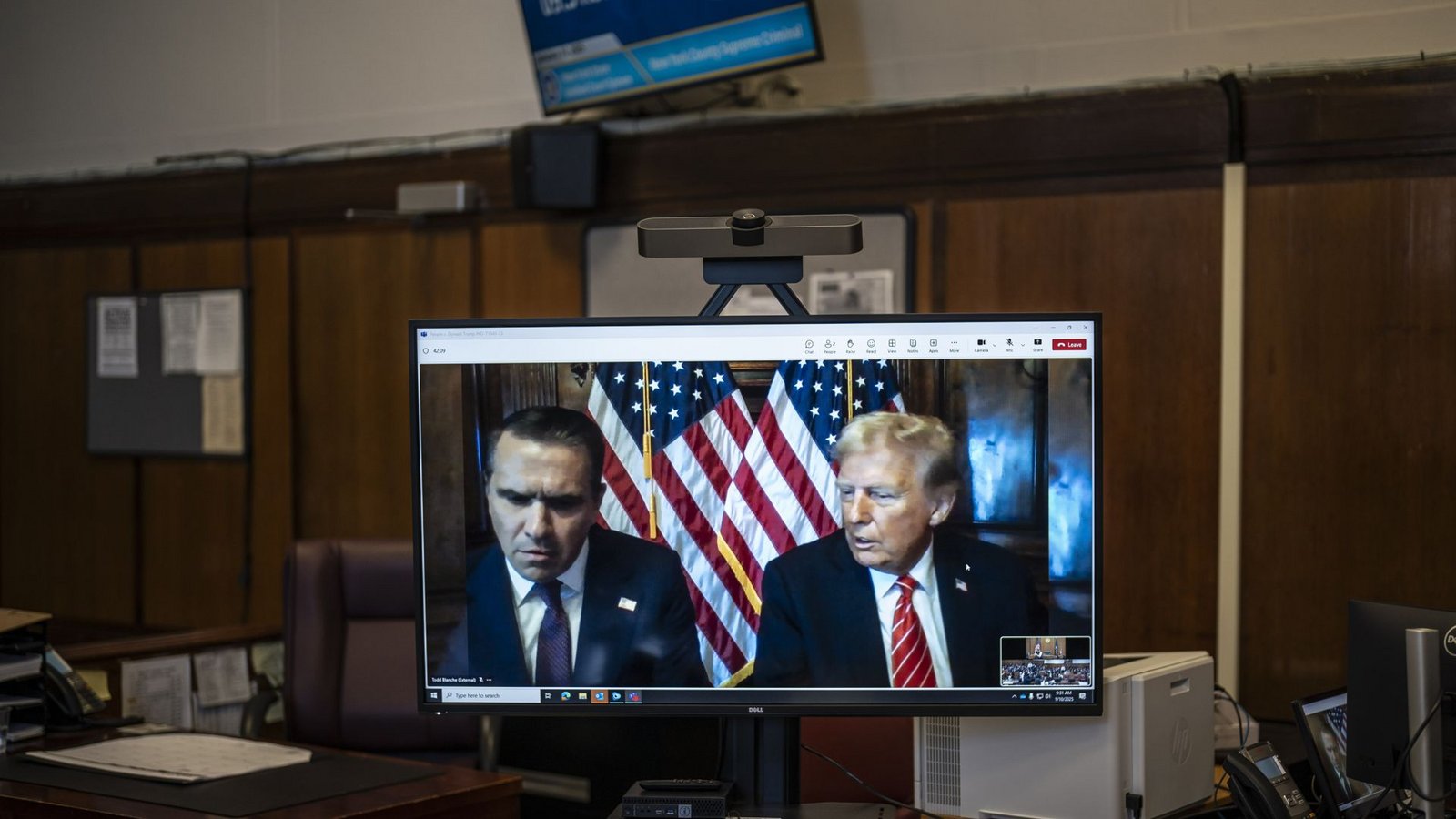 Rechtsanwalt Todd Blanche und der designierte US-Präsident Donald Trump, sind auf einem Fernsehbildschirm zu sehen.Foto: Jabin Botsford/The Washington Po/Jabin Botsford Rechtsanwalt Todd Blanche und der designierte US-Präsident Donald Trump, sind auf einem Fernsehbildschirm zu sehen.Foto: Jabin Botsford/The Washington Po/Jabin Botsford
