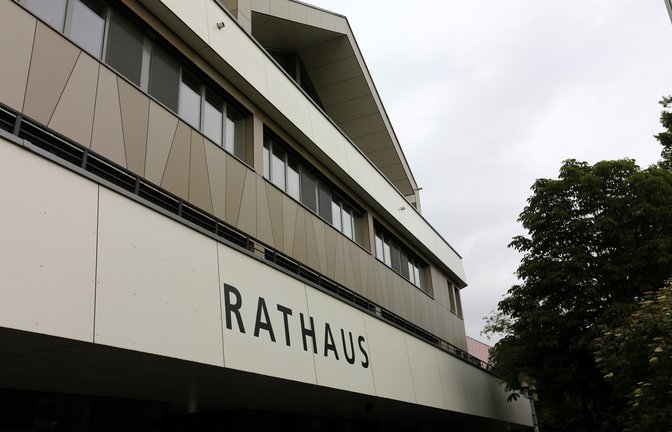 Im Illinger Rathaus stellen CDU und Unabhängige Bürgerliste künftig die absolute Mehrheit im Gemeinderat. Beide kamen auf jeweils fünf Sitze. <span class='image-autor'>Foto: Küppers</span>