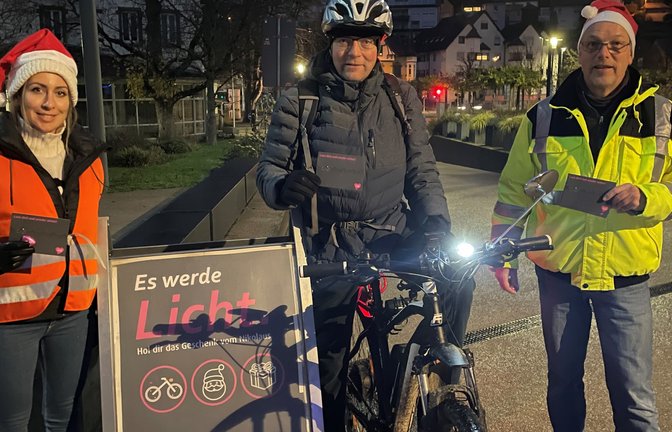Mit der Aktion am Nikolaustag wurde vor allem auf eine gute Beleuchtung am Fahrrad hingewiesen.  <span class='image-autor'>Foto: p</span>