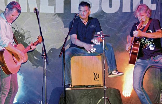 An der Metter war die Band Dicke Fische zu Gast.  Foto: Stahlfeld