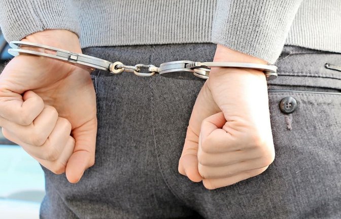 Die Polizei hat einen 35-jährigen Mann festgenommen, der zwei Jungen in Oberkochen sexuell missbraucht haben soll (Symbolbild).<span class='image-autor'>Pixabay</span>