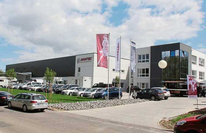 Die Firma Avantec Zerspantechnik GmbH hat in Illingen Produktion und Verwaltung in einem Neubau zusammengefasst.  Fotos: Elsässer