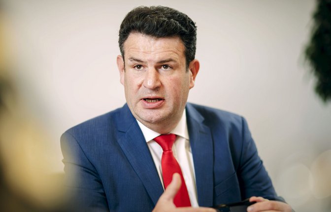 Hubertus Heil wirbt für Arbeitskräfte aus Südostasien. Besonders gefragt: Pflegekräfte mit Ausbildung.<span class='image-autor'>Foto: Thomas Trutschel/photothek.de/Thomas Trutschel</span>