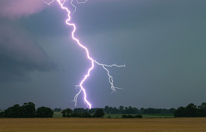 In Teilen Deutschlands kam es am Freitag zu schweren Gewittern  – auch der Südwesten war betroffen. (Symbolbild)<span class='image-autor'>Foto: dpa/Patrick Pleul</span>