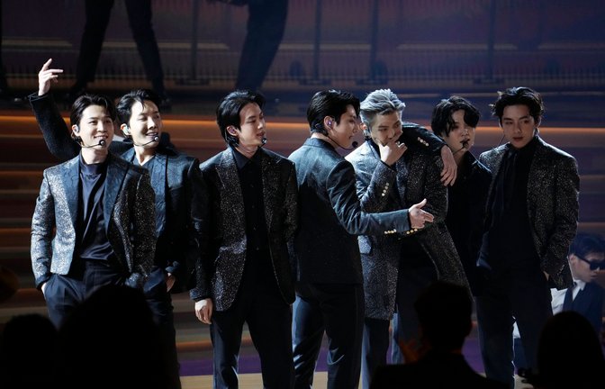 BTS 2022 bei den 64th Annual Grammy Awards in Las Vegas.<span class='image-autor'>Foto: IMAGO / Imagn Images</span>