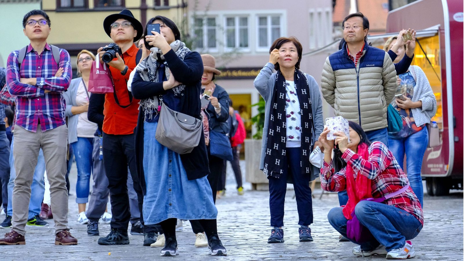 Reisen ins Ausland – wie hier nach Deutschland – werden für immer mehr Chinesen schwierig bis unmöglich.Foto: imago/Michael Kneffel Reisen ins Ausland – wie hier nach Deutschland – werden für immer mehr Chinesen schwierig bis unmöglich.Foto: imago/Michael Kneffel