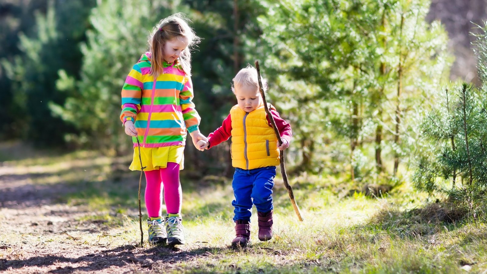 Pfingstferien heißt für viele Kinder auch: raus in die Natur.Foto: IMAGO/Panthermedia/Copyright: xFamVeldmanx via imag