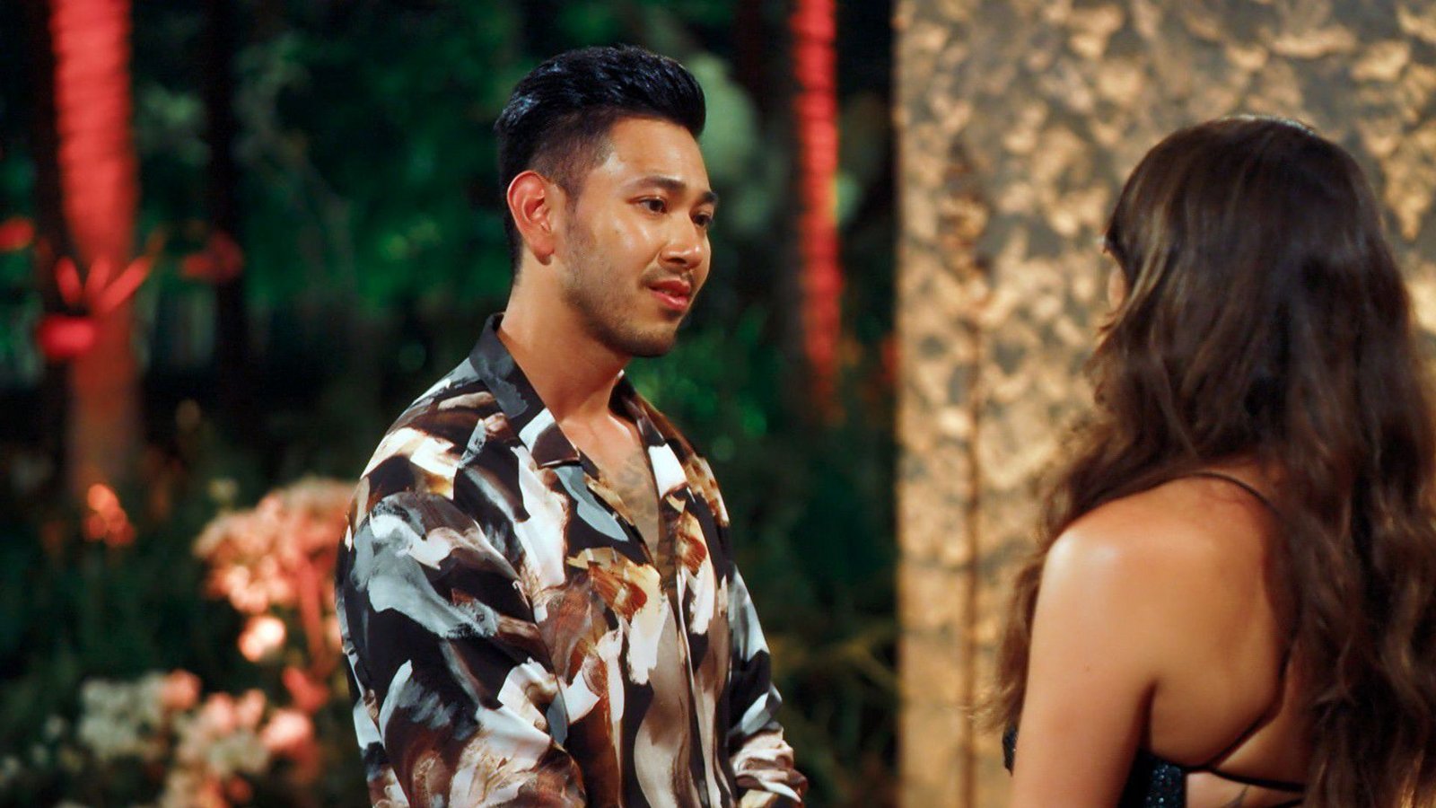 Thomas gibt zwar nach eigener Aussage „Vollgas“ bei Jenny – doch auch er erhält keine Rose.Foto: RTL Thomas gibt zwar nach eigener Aussage „Vollgas“ bei Jenny – doch auch er erhält keine Rose.Foto: RTL