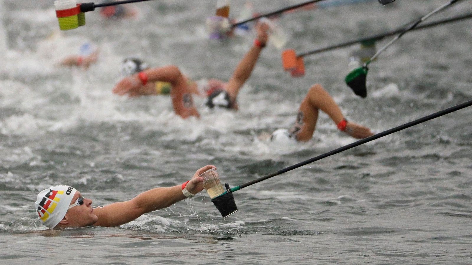 Andreas Waschburger hat in New York zwei Schwimm-Rekorde geknackt. (Archivbild)Foto: Mark Schiefelbein/AP/dpa Andreas Waschburger hat in New York zwei Schwimm-Rekorde geknackt. (Archivbild)Foto: Mark Schiefelbein/AP/dpa