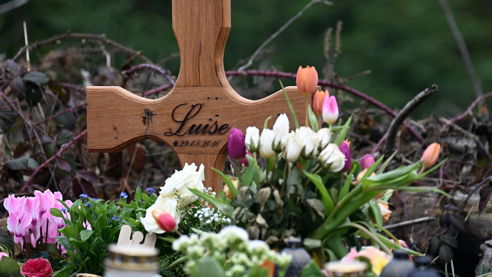 Zwei 12 und 13 Jahre alte Mädchen hatten gestanden, Luise mit Messerstichen getötet zu haben. (Archivbild)Foto: Federico Gambarini/dpa