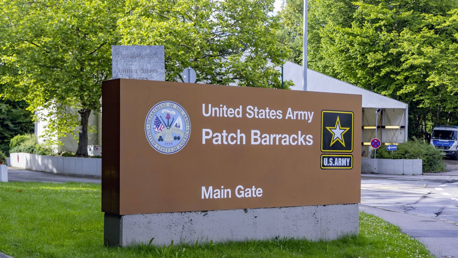 Der Truppenstützpunkt der US-Armee beherbergt unter anderem US European Command (EUCOM), das Hauptquartier der US-Streitkräfte in Europa und das NSA-Headquarter Europe.Foto: Imago/Arnulf Hettrich Der Truppenstützpunkt der US-Armee beherbergt unter anderem US European Command (EUCOM), das Hauptquartier der US-Streitkräfte in Europa und das NSA-Headquarter Europe.Foto: Imago/Arnulf Hettrich