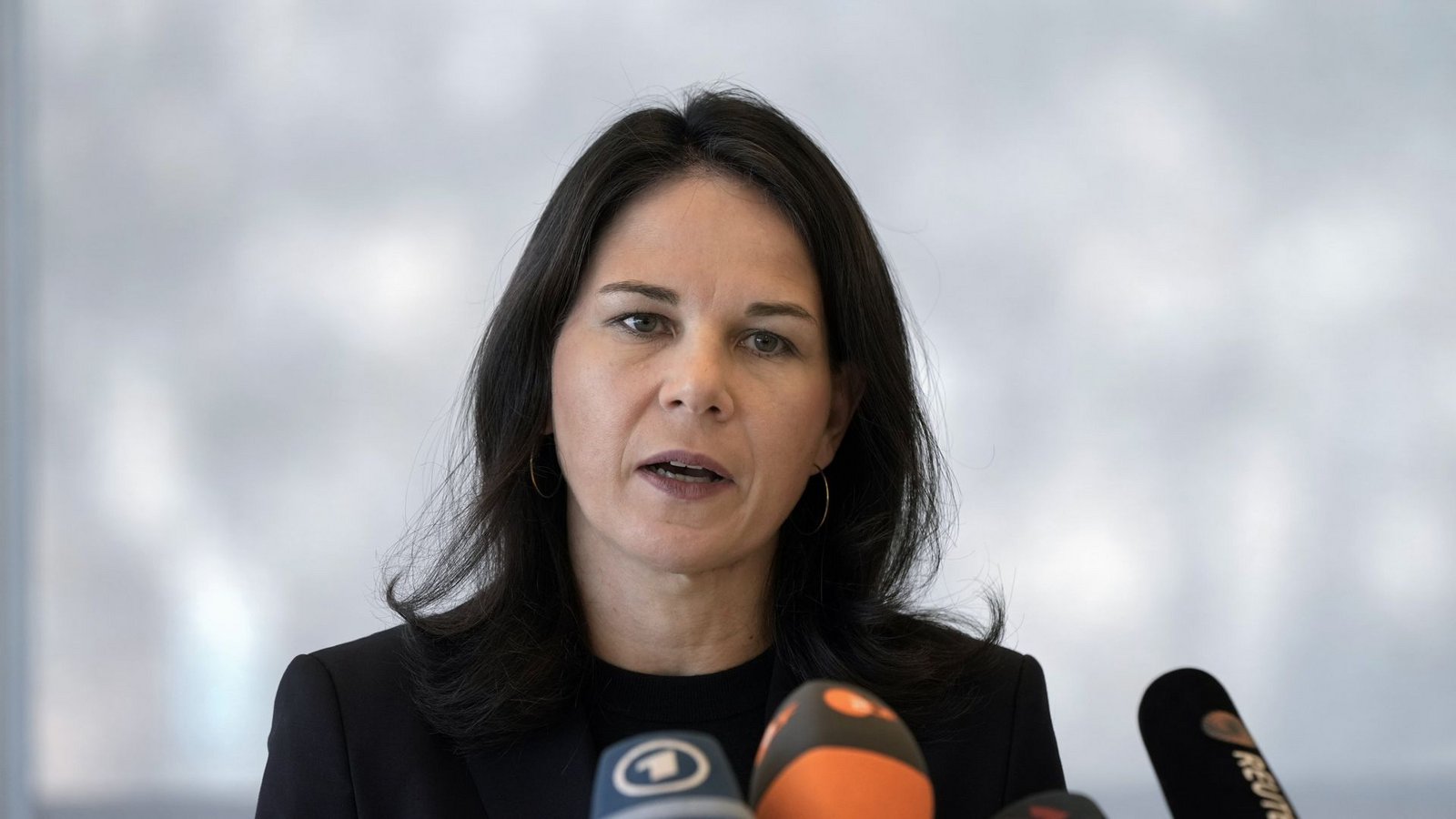 Die Bundesaußenministerin kann ihre Termine auf der UN-Klimakonferenz nicht wahrnehmen. (Archivbild)Foto: dpa/Bilal Hussein Die Bundesaußenministerin kann ihre Termine auf der UN-Klimakonferenz nicht wahrnehmen. (Archivbild)Foto: dpa/Bilal Hussein