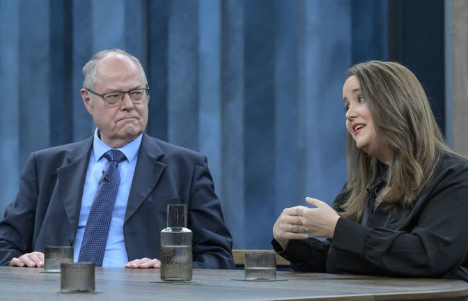 Ex-Grünen-Chefin Ricarda Lang und SPD-Politiker Peer Steinbrück bei Caren Miosga<span class='image-autor'>Foto: IMAGO/HMB-Media/IMAGO/Uwe Koch</span>