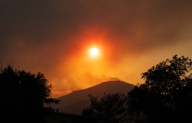 Ein Waldbrand in Utah hat sich weiter ausgebreitet.<span class='image-autor'>Foto: Charles Mcclintock Wilson/ZUMA Press Wire/dpa</span>