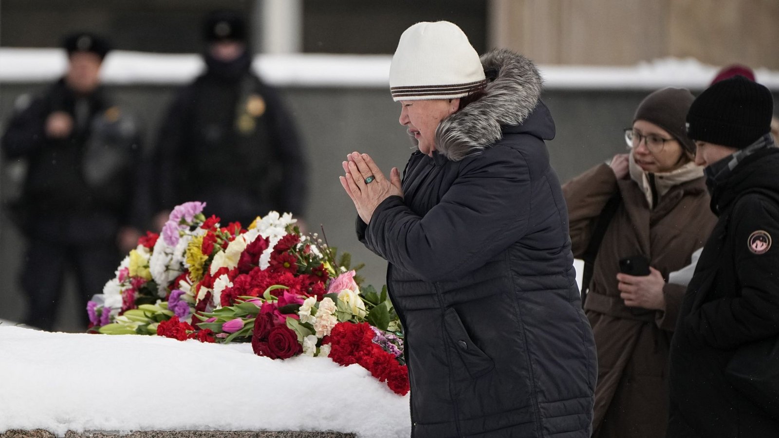 Der Apparat erlaubt   kein Innehalten zum Gedenken an den ermordeten Oppositionellen.Foto: dpa/Alexander Zemlianichenko