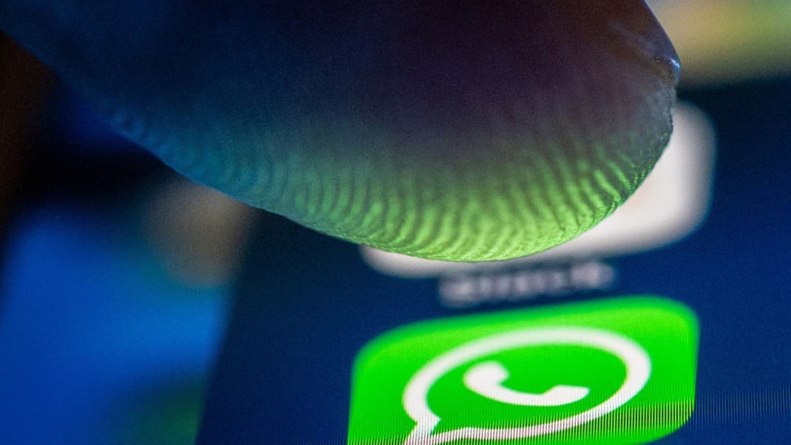 Sie haben ein WhatsApp-Konto? Gut. Dann können sie nun andere ohne Konto per Link zu Anrufen einladen (Symbolfoto).Zacharie Scheurer/dpa-tmn Sie haben ein WhatsApp-Konto? Gut. Dann können sie nun andere ohne Konto per Link zu Anrufen einladen (Symbolfoto).Zacharie Scheurer/dpa-tmn