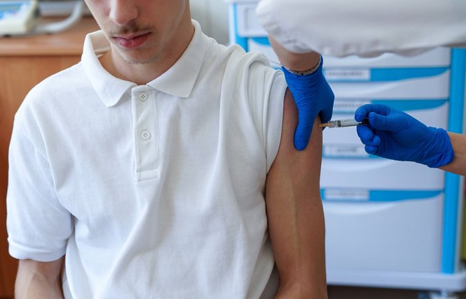 Zu wenig Jugendliche in Deutschland sind gegen HPV geimpft.<span class='image-autor'>Foto: IMAGO/Cavan Images/IMAGO</span>