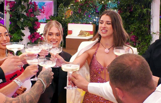 Tatum, Lisa, Stella und Marco (v. l.).<span class='image-autor'>Foto: RTLZWEI</span>