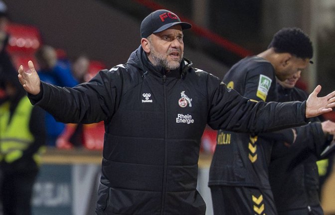 Der gebürtige Bietigheimer Evangelos „Laki“ Sbonias steht mit viel Leidenschaft an der Seitenlinie – seit Juli 2023 beim 1. FC Köln II.<span class='image-autor'>Foto: IMAGO/HMB-Media</span>