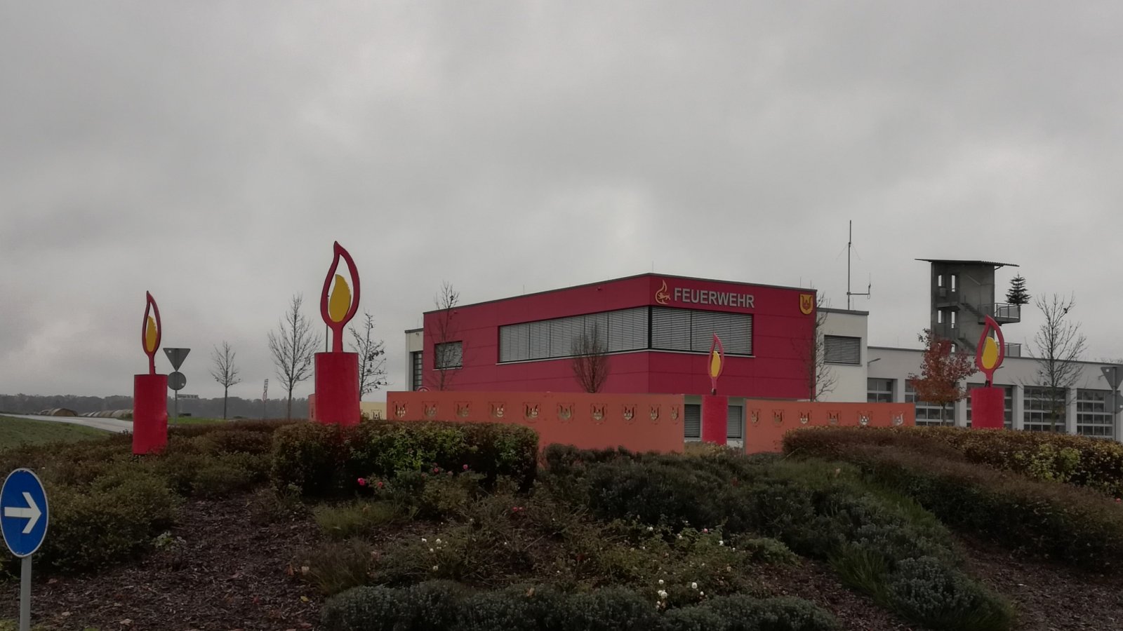Warum auch nicht? Sersheimer Kreisel-Adventskranz.  Foto: Arning