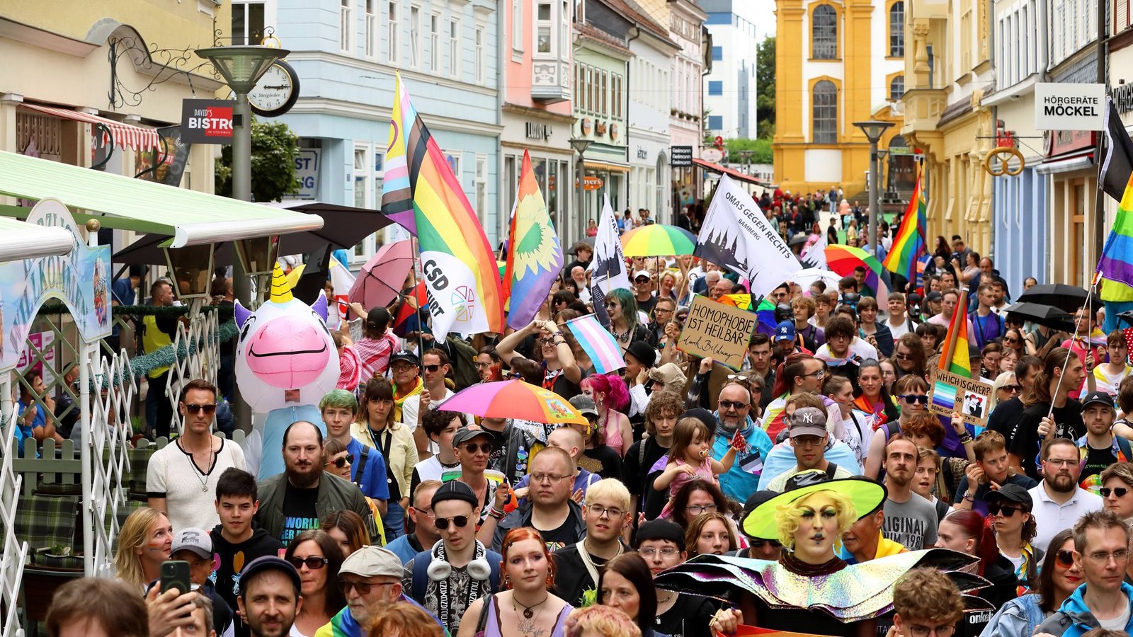 CSD am 30. August 2025 in der thüringischen Kleinstadt Suhl: Die Toleranz der Deutschen hat einen Dämpfer erlitten.Foto: Imago/Müller-Stauffenberg CSD am 30. August 2025 in der thüringischen Kleinstadt Suhl: Die Toleranz der Deutschen hat einen Dämpfer erlitten.Foto: Imago/Müller-Stauffenberg