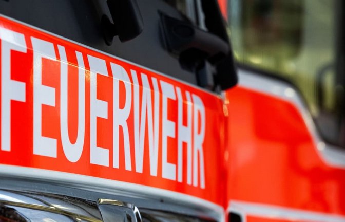 Die Ermittlungen zur Brandursache dauern an. (Symbolbild)<span class='image-autor'>Soeren Stache/dpa</span>