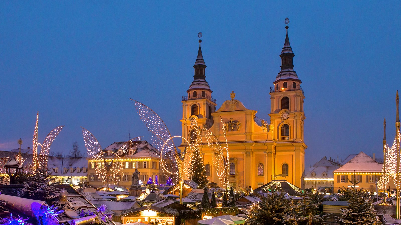 Am Donnerstag eröffnet der Barock-Weihnachtsmarkt in Ludwigsburg. Foto: Stollenberg