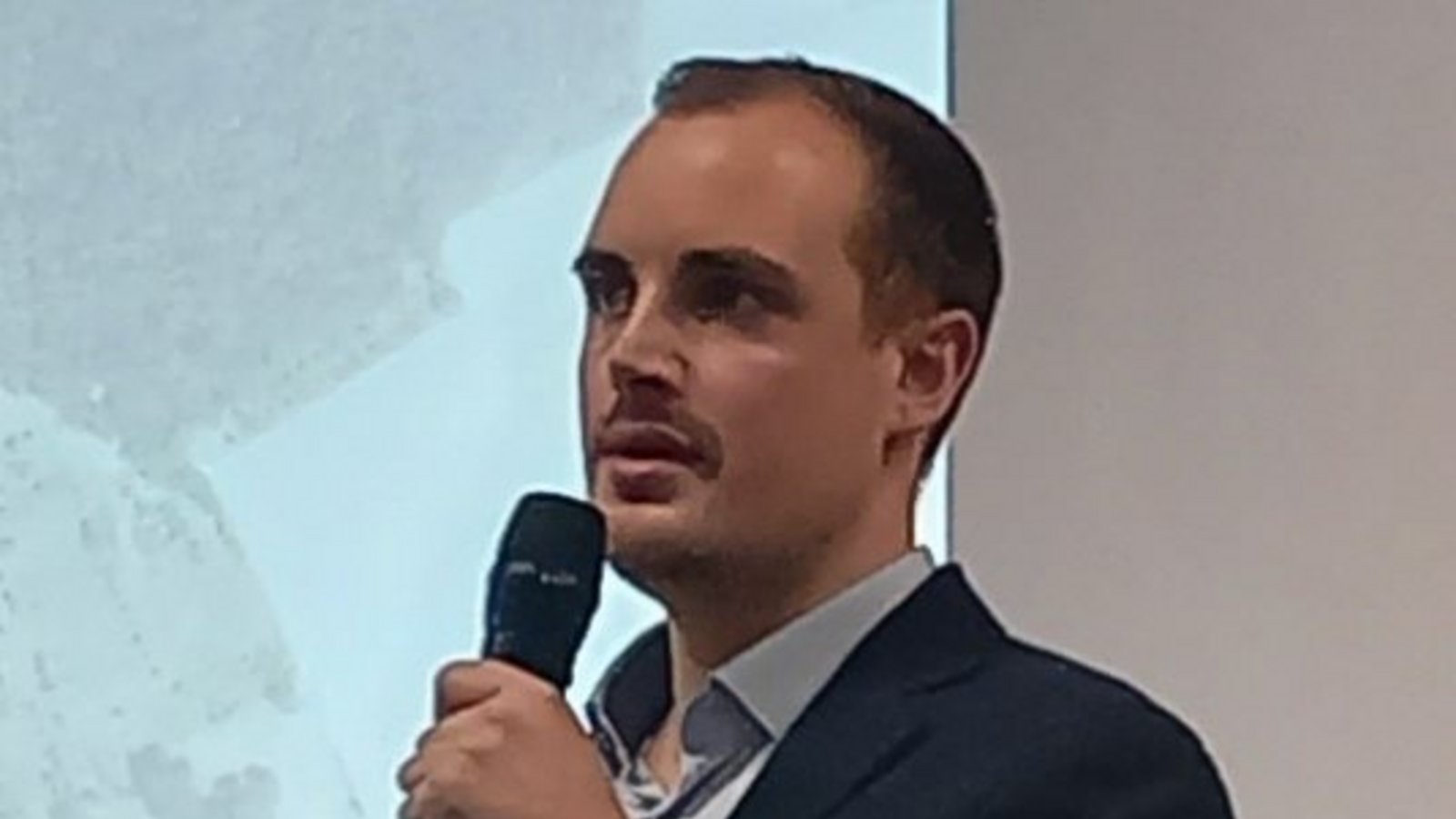 Bürgermeister Ron Keller. Bürgermeister Ron Keller.