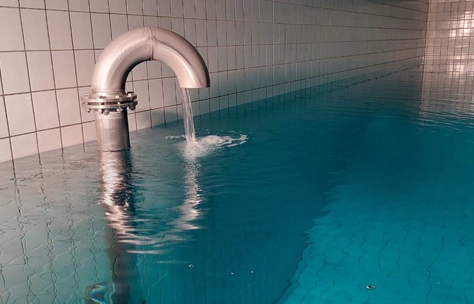 Scheinbar in Hülle und Fülle vorhanden: Die Stadt Vaihingen hat große Hochbehälter als Zwischenspeicher für das Trinkwasser. Doch Verschwendung ist nicht angesagt. <span class='image-autor'>Foto: pv</span>