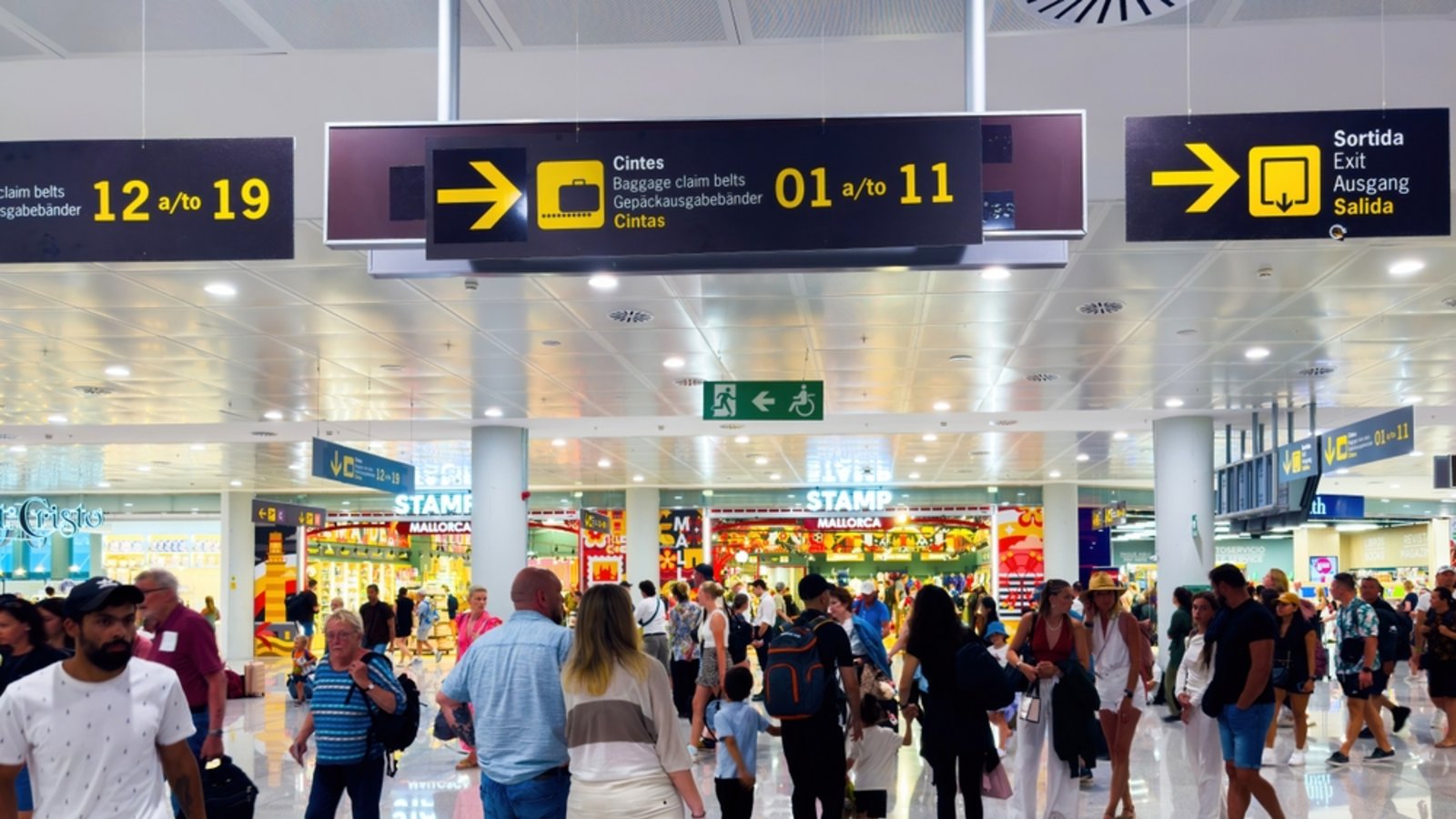Auch der Flughafen auf Mallorca wird von den Streiks betroffen sein. (Symbolbild)Foto: Hadrian/ Shutterstock Auch der Flughafen auf Mallorca wird von den Streiks betroffen sein. (Symbolbild)Foto: Hadrian/ Shutterstock