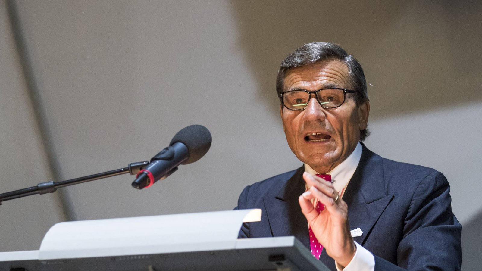 Wolfgang Grupp zeigt immer wieder klare Kante.Foto: IMAGO/Funke Foto Services/IMAGO/Erwin Pottgiesser Wolfgang Grupp zeigt immer wieder klare Kante.Foto: IMAGO/Funke Foto Services/IMAGO/Erwin Pottgiesser