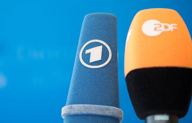 ARD und ZDF strahlen das TV-Duell Scholz gegen Merz am Sonntag um 20.15 Uhr zeitgleich aus.<span class='image-autor'>Foto: dpa/Soeren Stache</span>