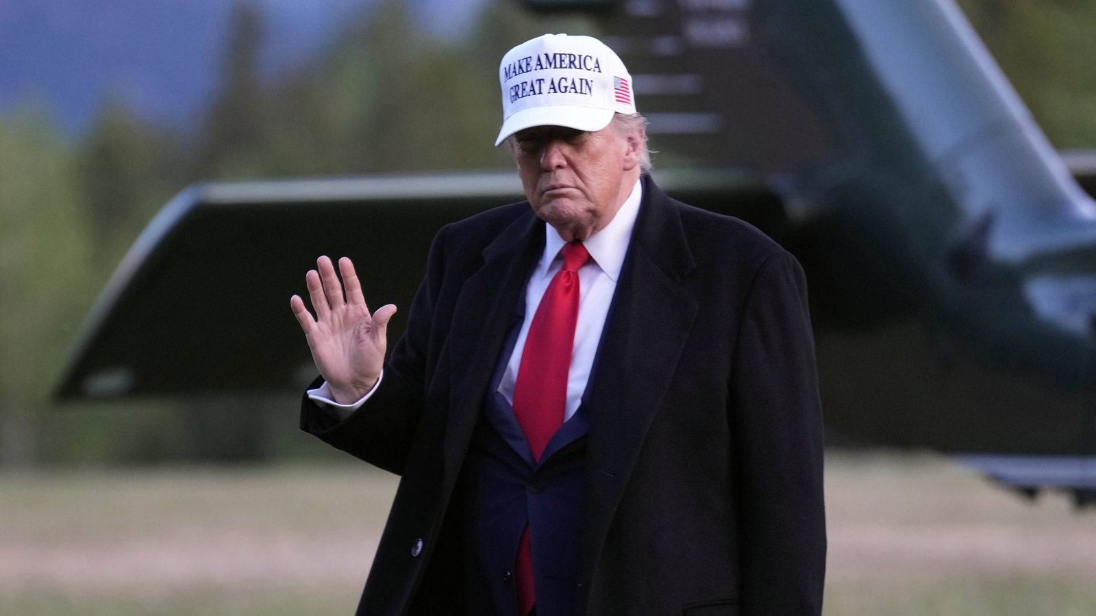 US-Präsident Donald Trump trifft beim G7-Gipfel in Kananaskis ein.Foto: imago/Zuma Press US-Präsident Donald Trump trifft beim G7-Gipfel in Kananaskis ein.Foto: imago/Zuma Press