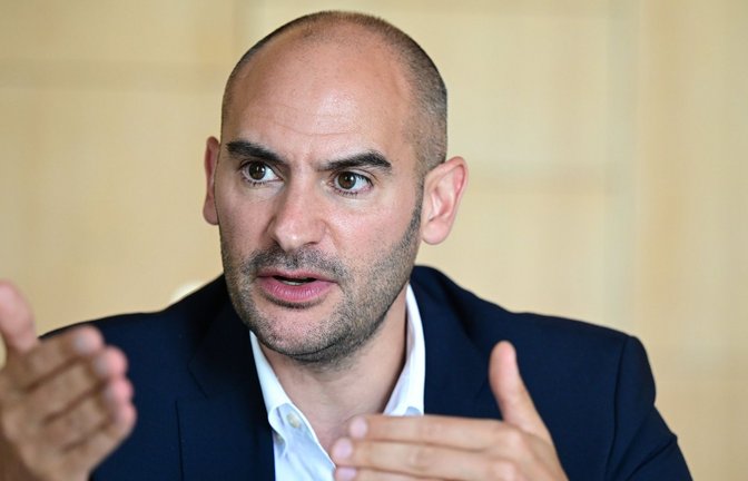 Baden-Württembergs Finanzminister Danyal Bayaz will, dass Akademiker länger arbeiten<span class='image-autor'>Foto: dpa</span>